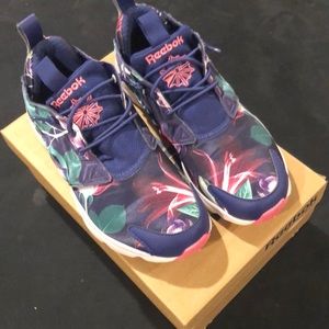 Reebok Furylite Graphic in Floral